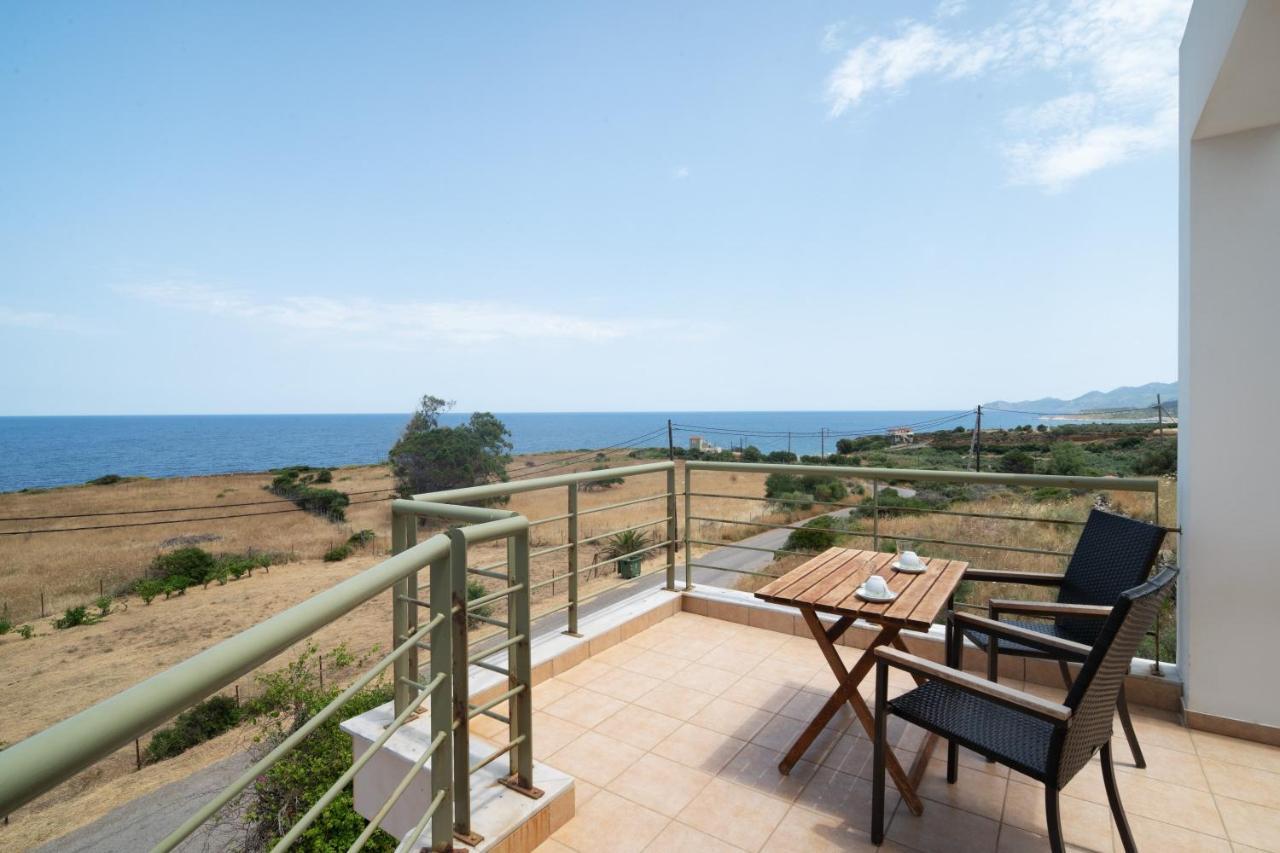 Villa Luisa Exclusive Residences Монемвазия Экстерьер фото