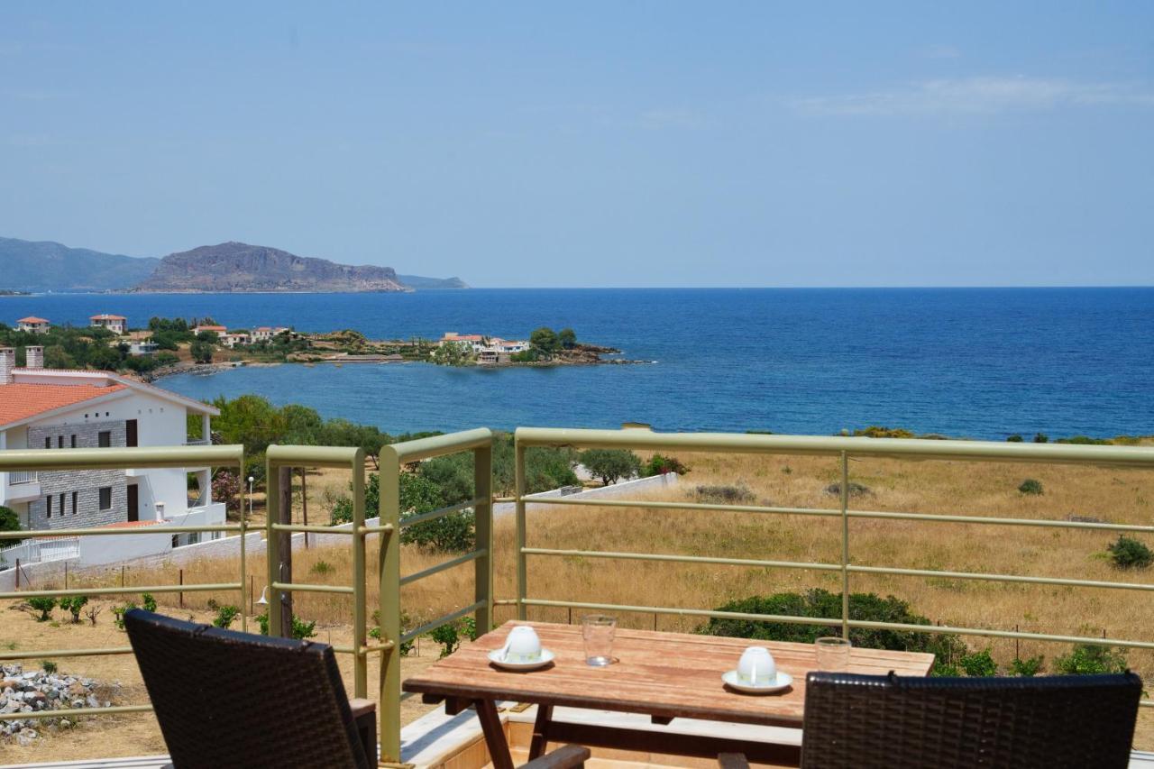 Villa Luisa Exclusive Residences Монемвазия Экстерьер фото